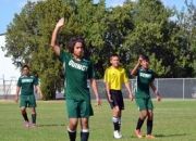 出色首秀震撼全场，TES观众沸腾！德罗巴重返赛场引爆赛场激情